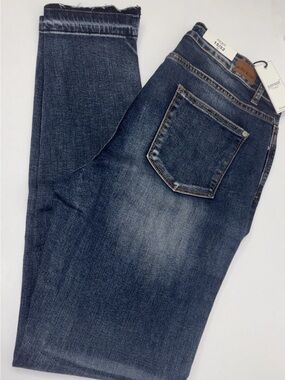 NWT Women’s Judy Blue Jeans SZ 15/32